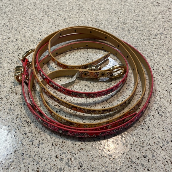 (5/$25‎ SALE ✅) Boho Botanical Orange Blossoms Skinny Belt 1/2" PVC Waist Belt - Picture 5 of 8